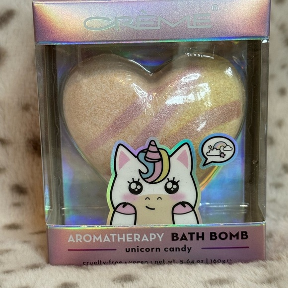 CREME Other - Aromatherapy Heart-Shaped “Unicorn Candy” Bath Bomb New in Box